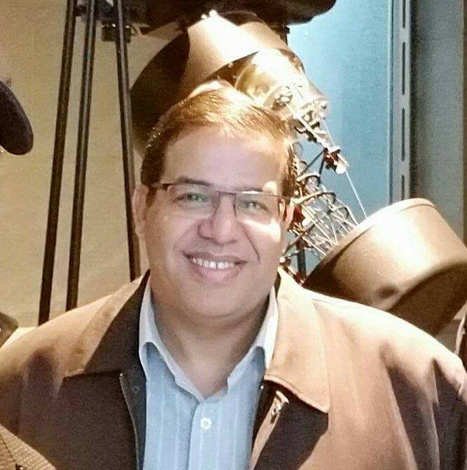 عمر فكري